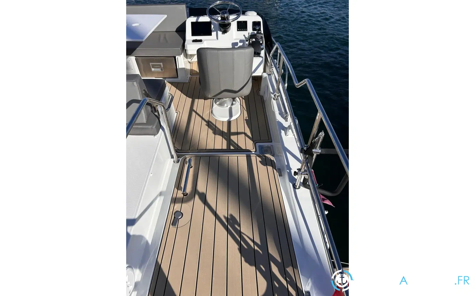 slider 16 Beneteau Antares 11 Fly