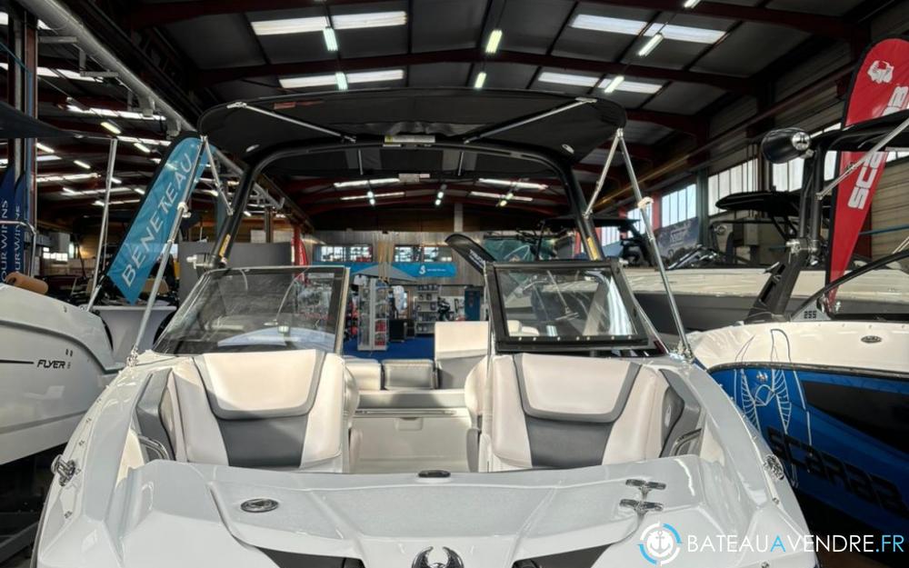 Scarab Boats Scarab 215 LE photo 3