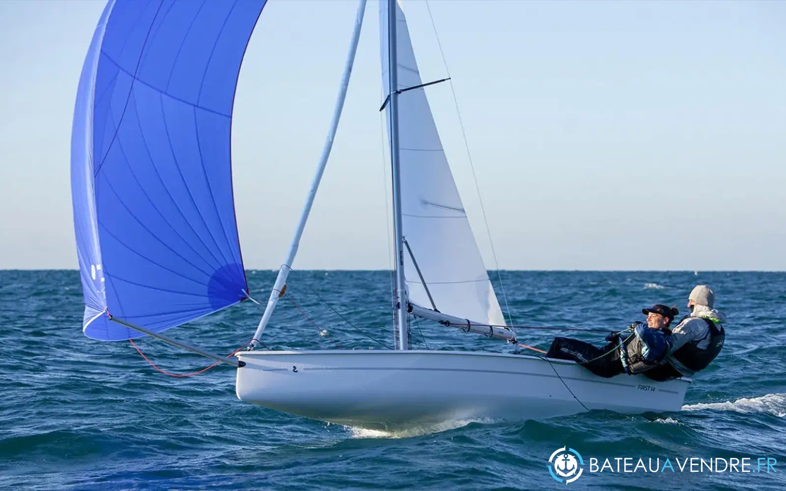 slider 8 Beneteau First 14