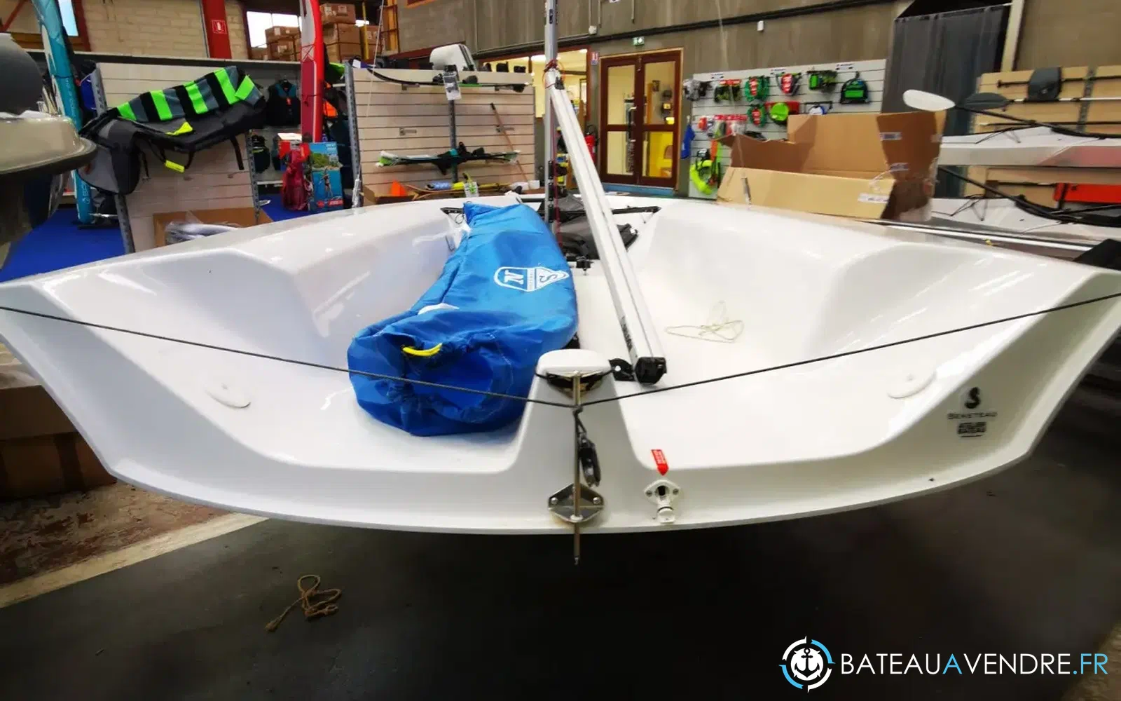 slider 5 Beneteau First 14