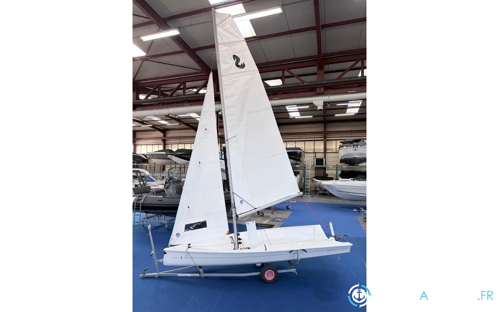 slider 3 Beneteau First 14