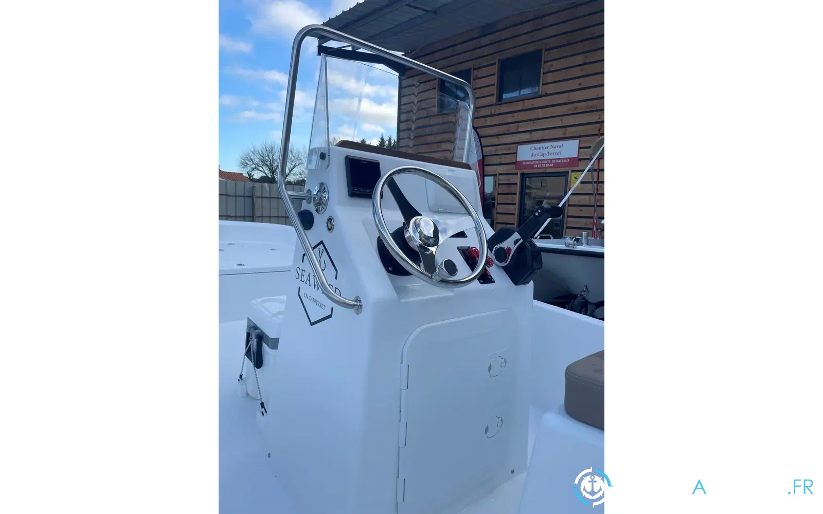 slider 4 Seaweed 535 Console