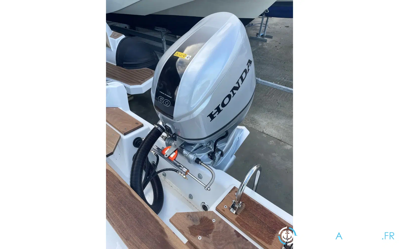 slider 8 Seaweed 535 Console