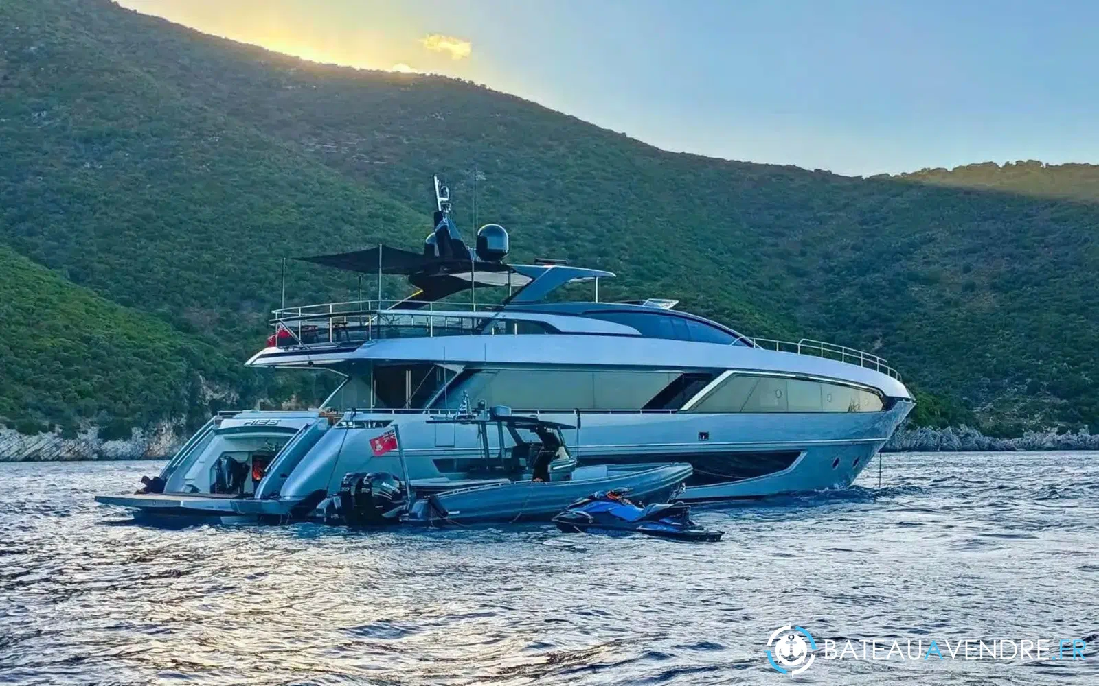 slider 3 Riva Corsaro 100