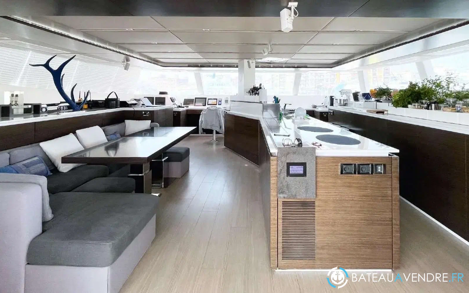 slider 10 Sunreef Yachts Sunreef 74