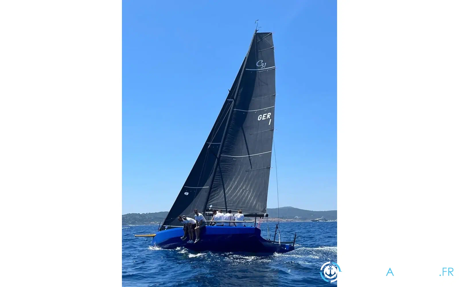 slider 3 Cape Performance Sailing 31