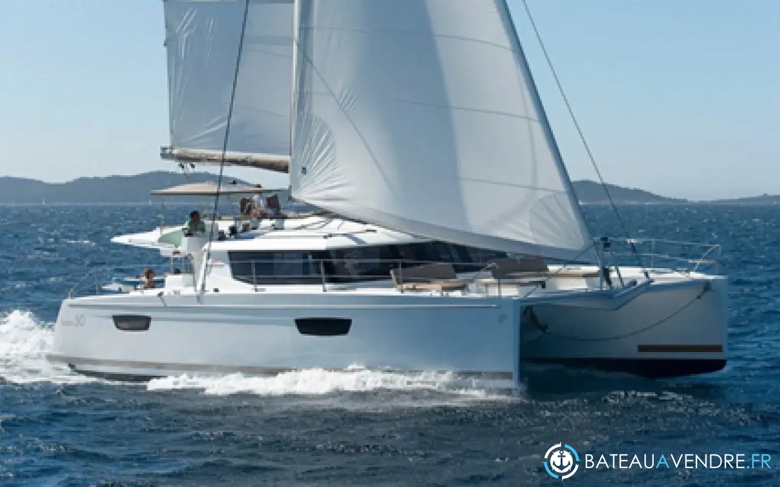 slider 0 Fountaine Pajot Saba 50