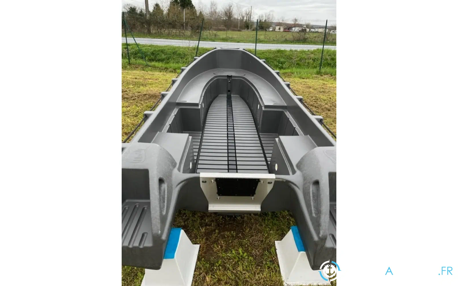 slider 1 Whaly 435