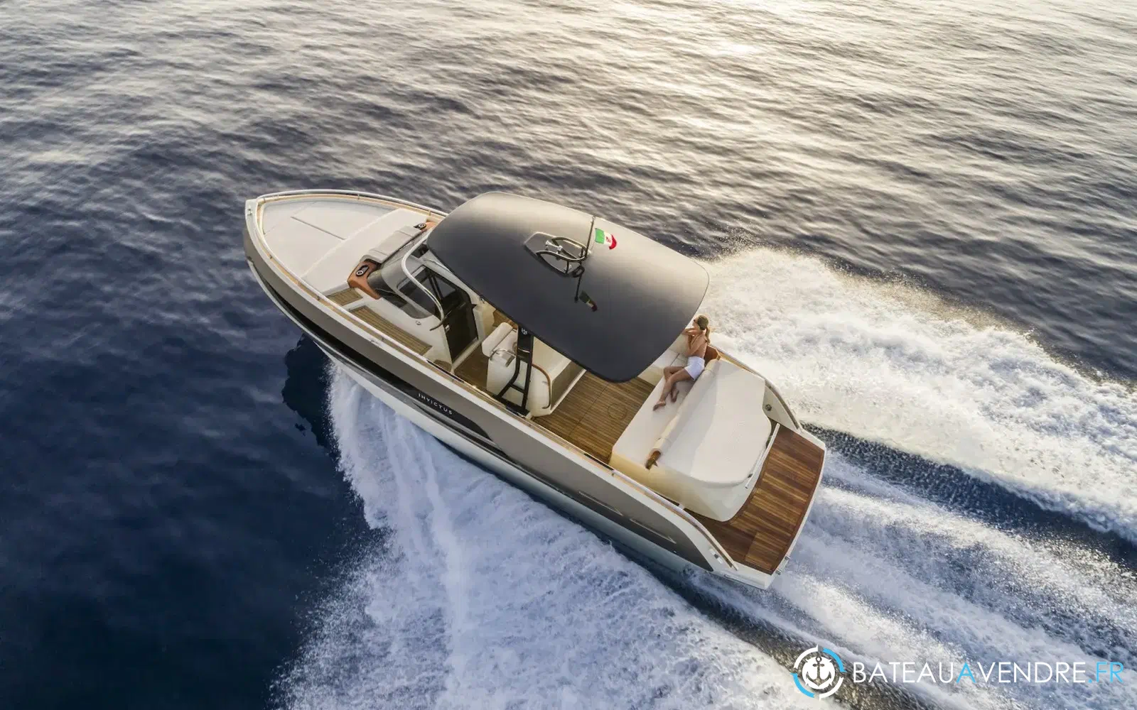 slider 1 Invictus 320 GT