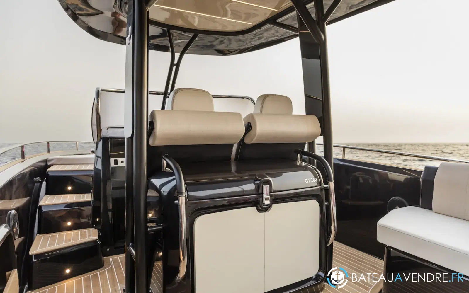 slider 5 Invictus 280 GT