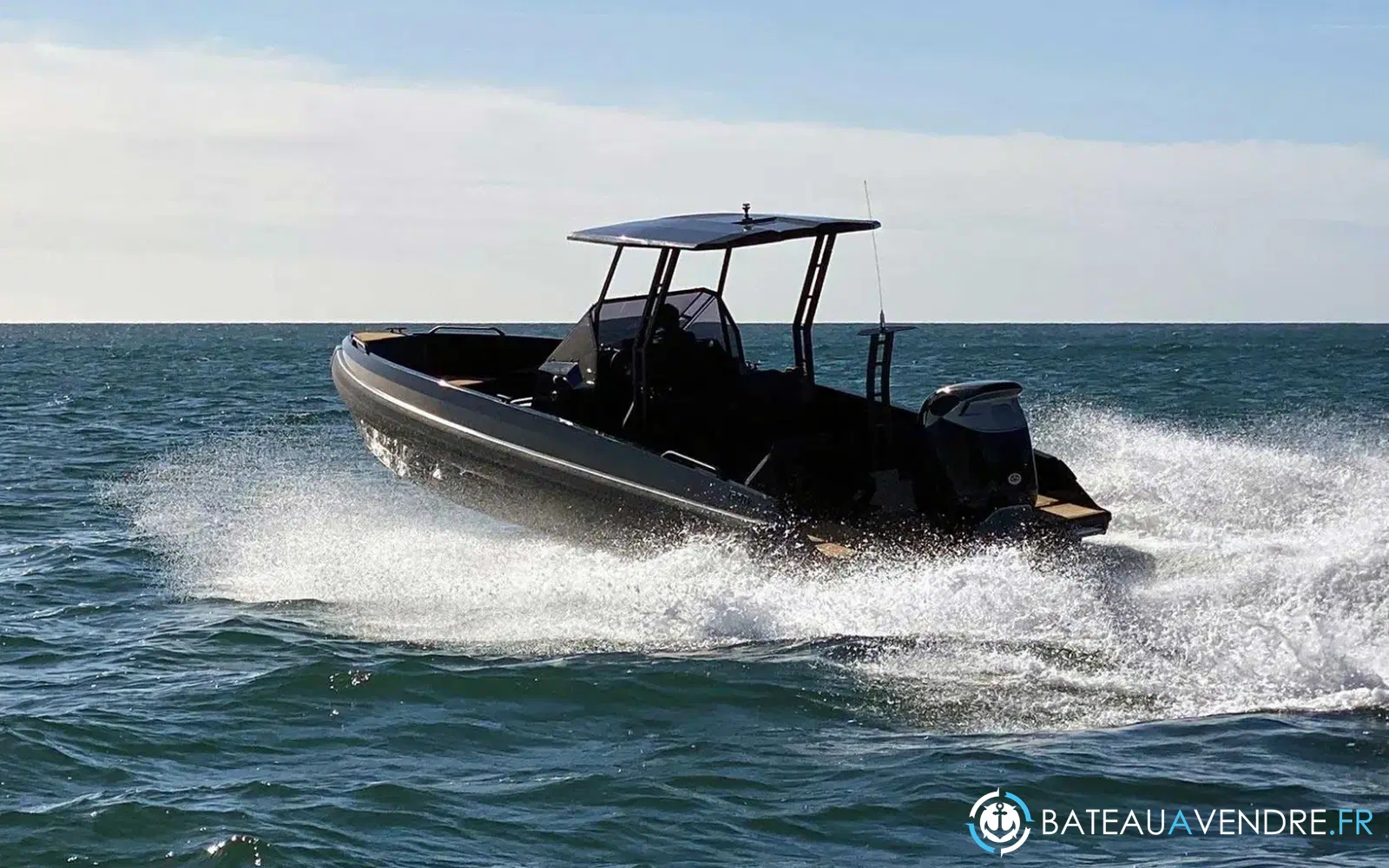 slider 0 Iron Boats 827