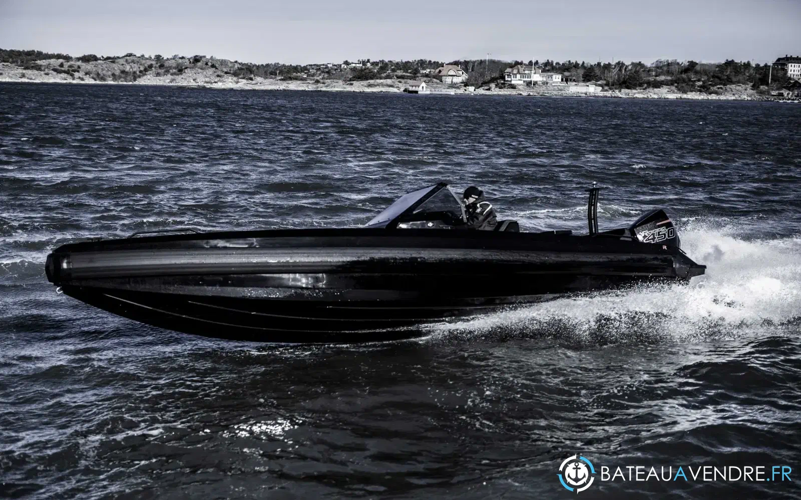 slider 4 Iron Boats 827