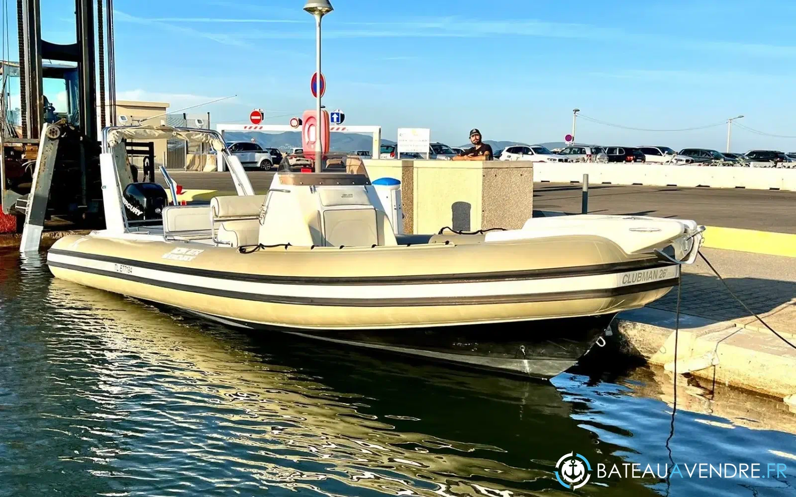 slider 28 Joker Boat Clubman 26
