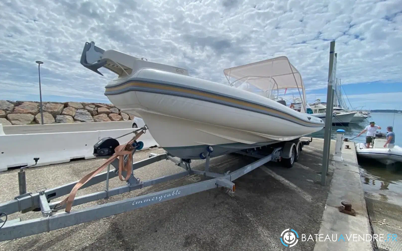 slider 1 Capelli Tempest 850