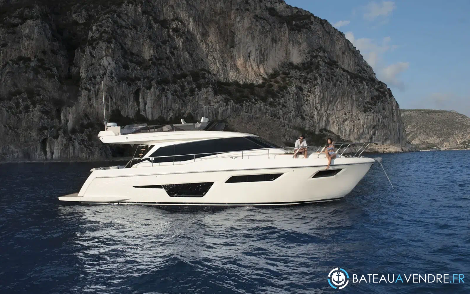 slider 12 Ferretti 500