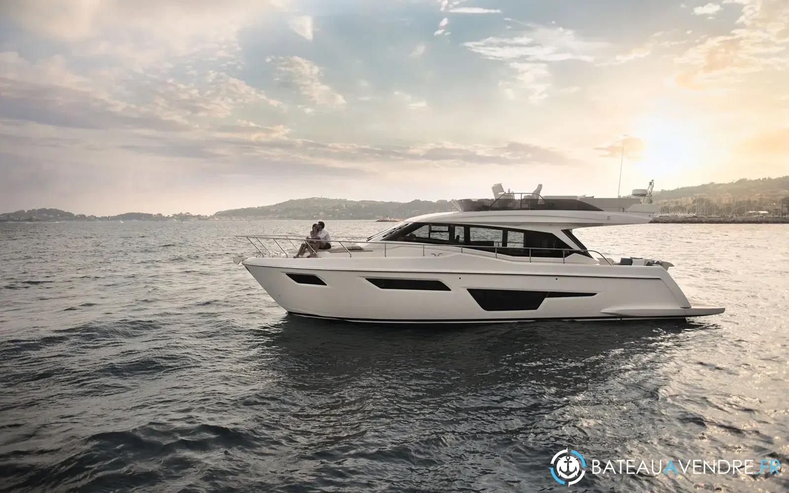 slider 13 Ferretti 500