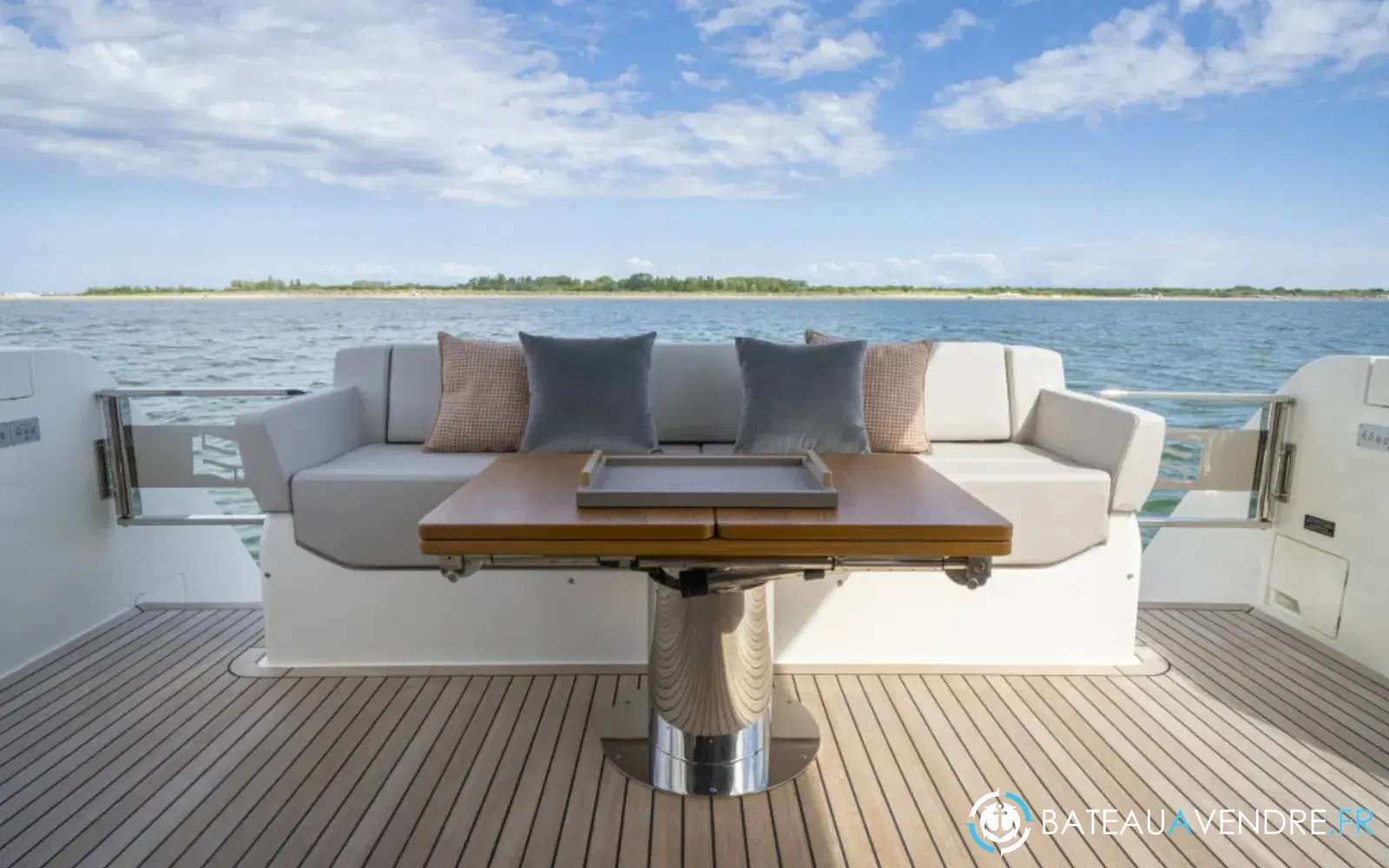 slider 18 Ferretti 500