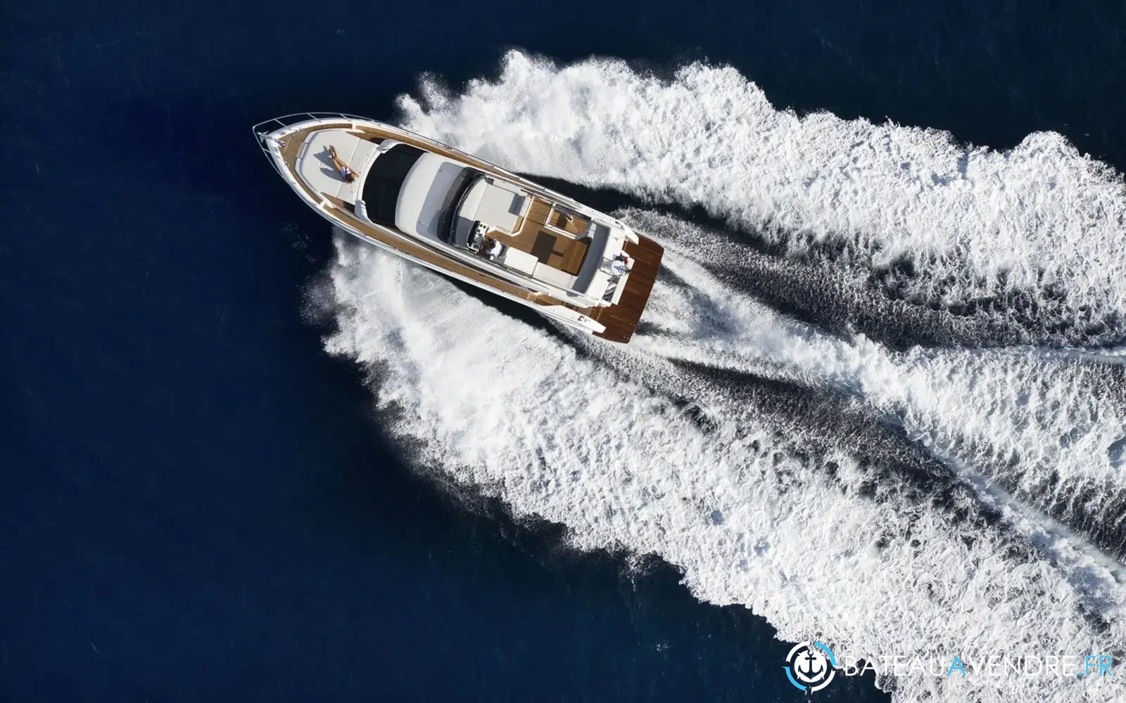 slider 5 Ferretti 500