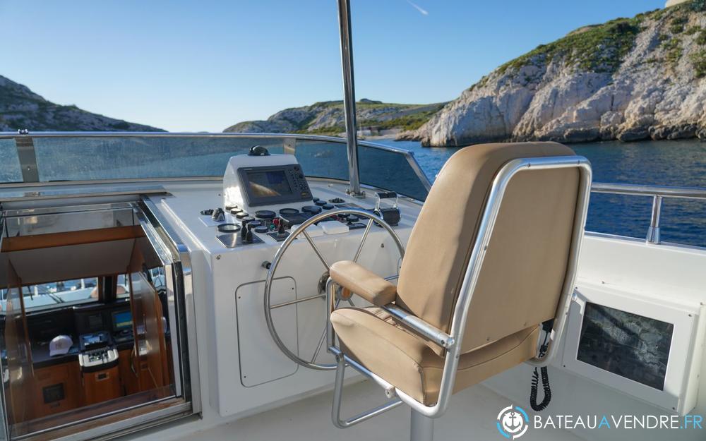 Mondomarine Navetta 24 M electronique / cockpit photo 5