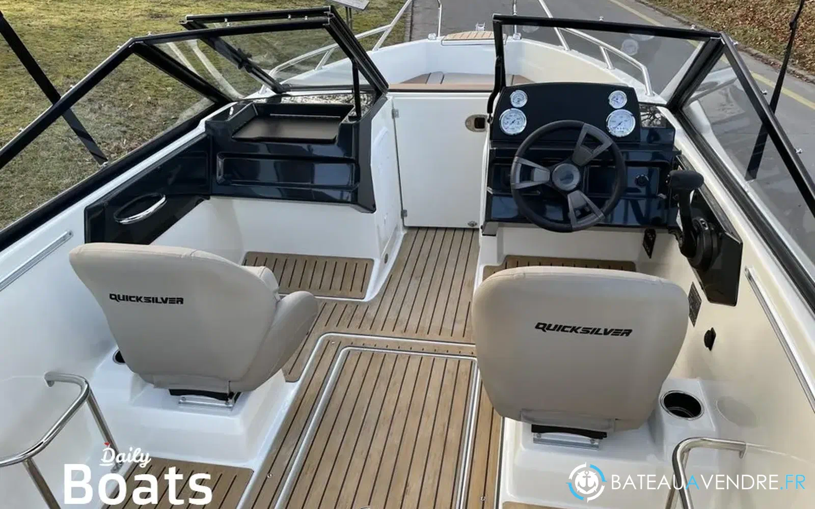 slider 4 Quicksilver Activ 555 Bowrider