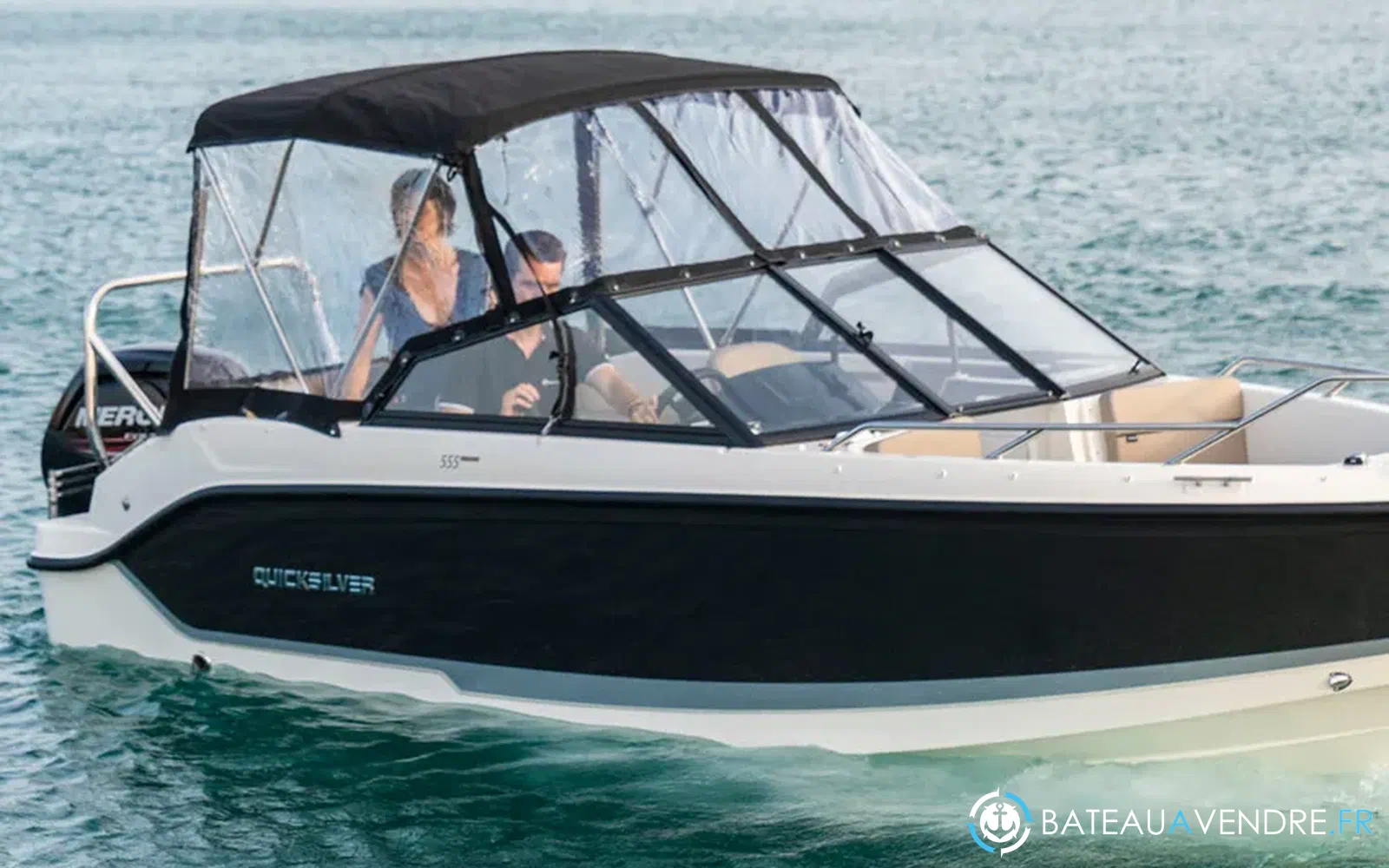 slider 1 Quicksilver Activ 555 Bowrider