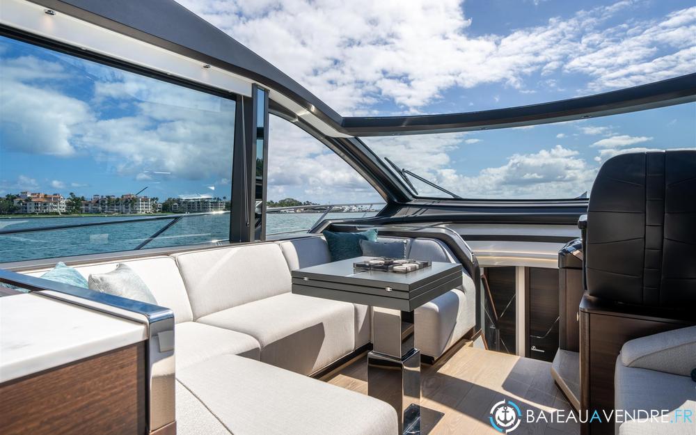 Sunseeker Predator 65 interieur photo 4