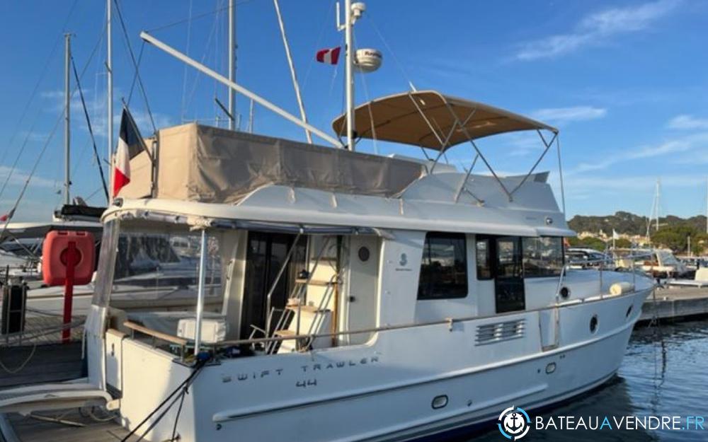 Beneteau Swift Trawler 44 exterieur photo de présentation