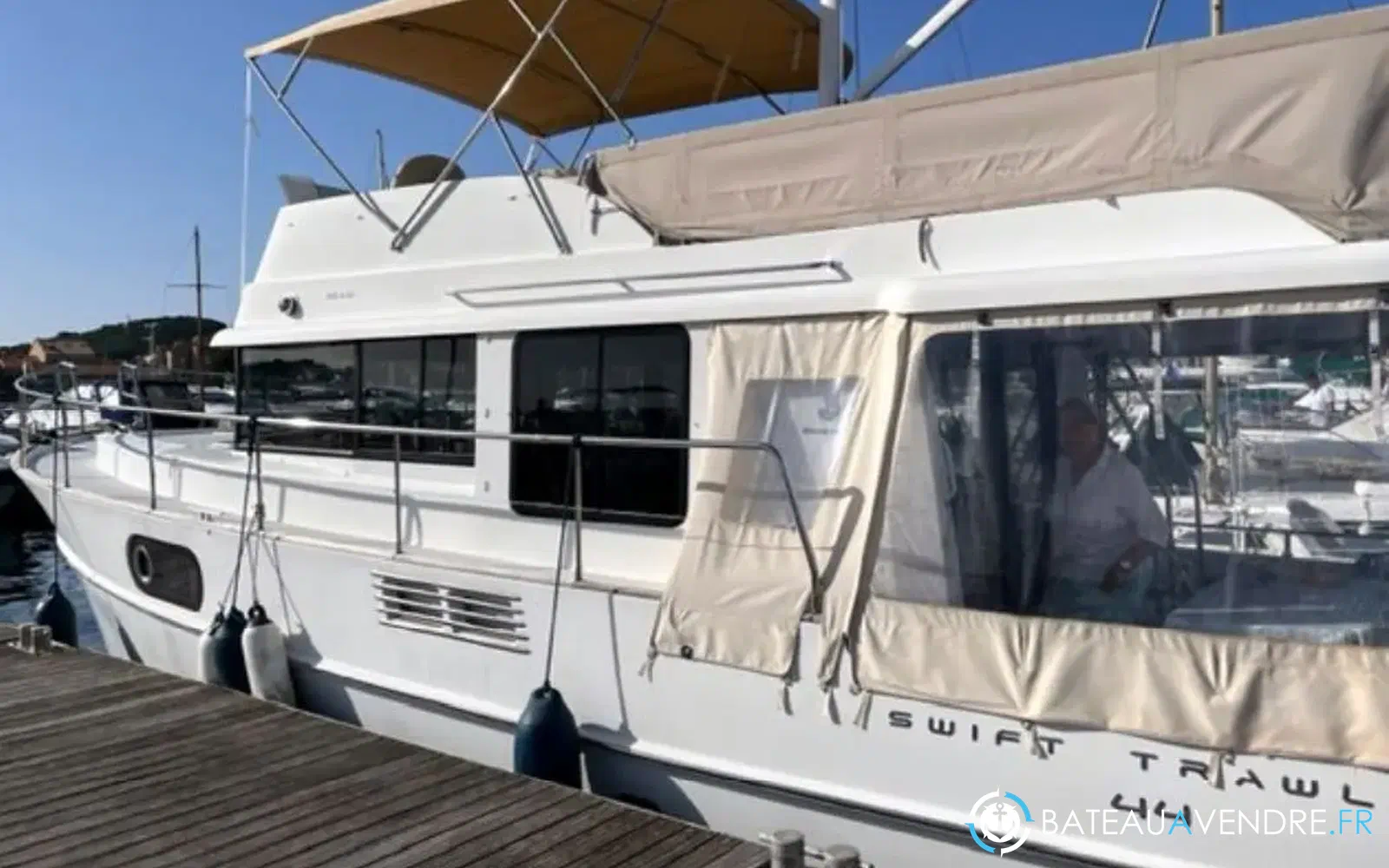 slider 1 Beneteau Swift Trawler 44
