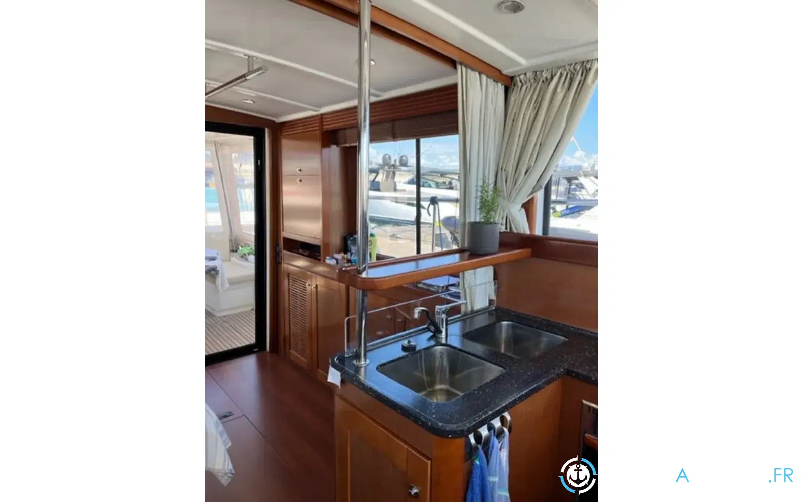 slider 8 Beneteau Swift Trawler 44