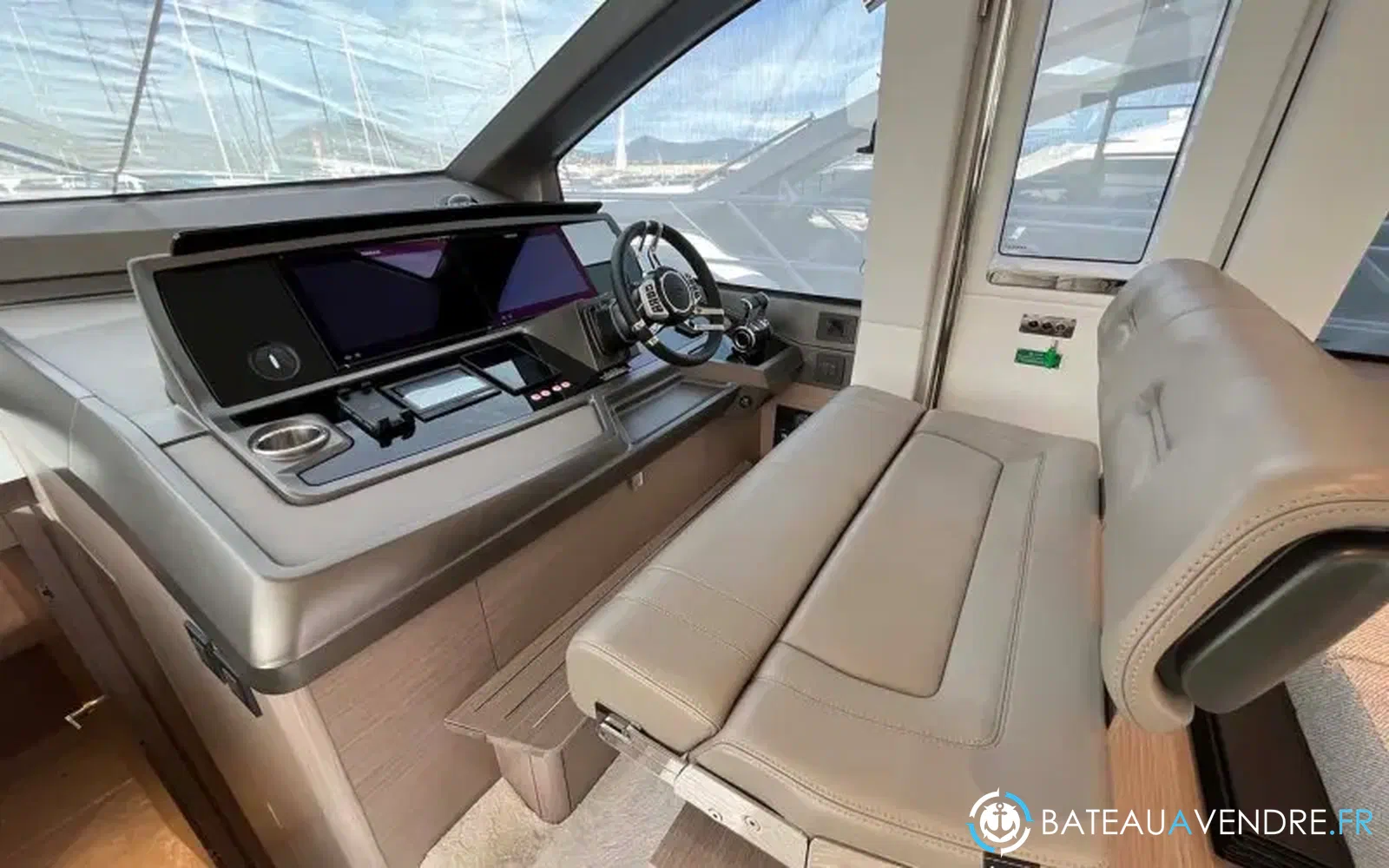 slider 9 Sunseeker Manhattan 68