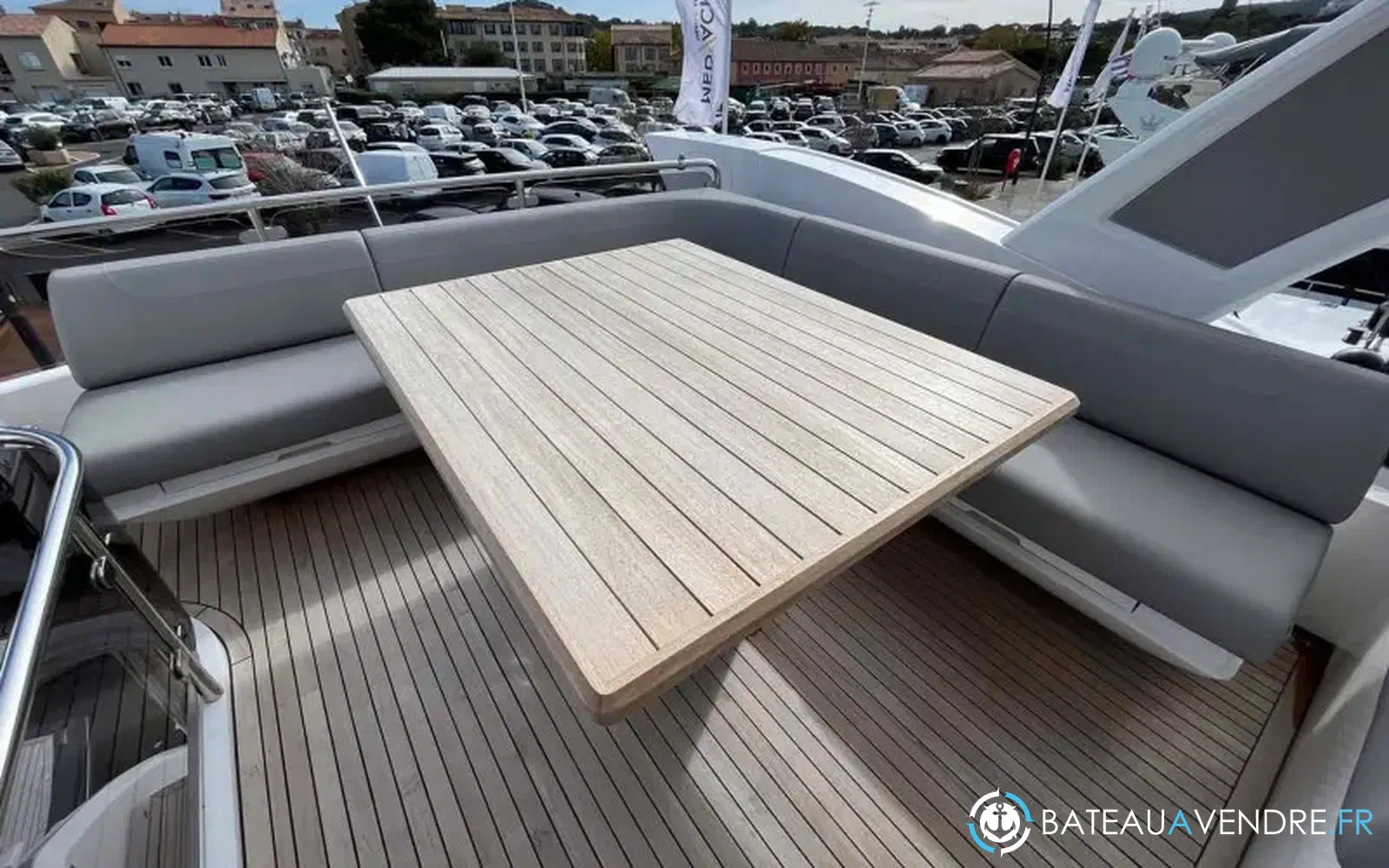 slider 6 Sunseeker Manhattan 68