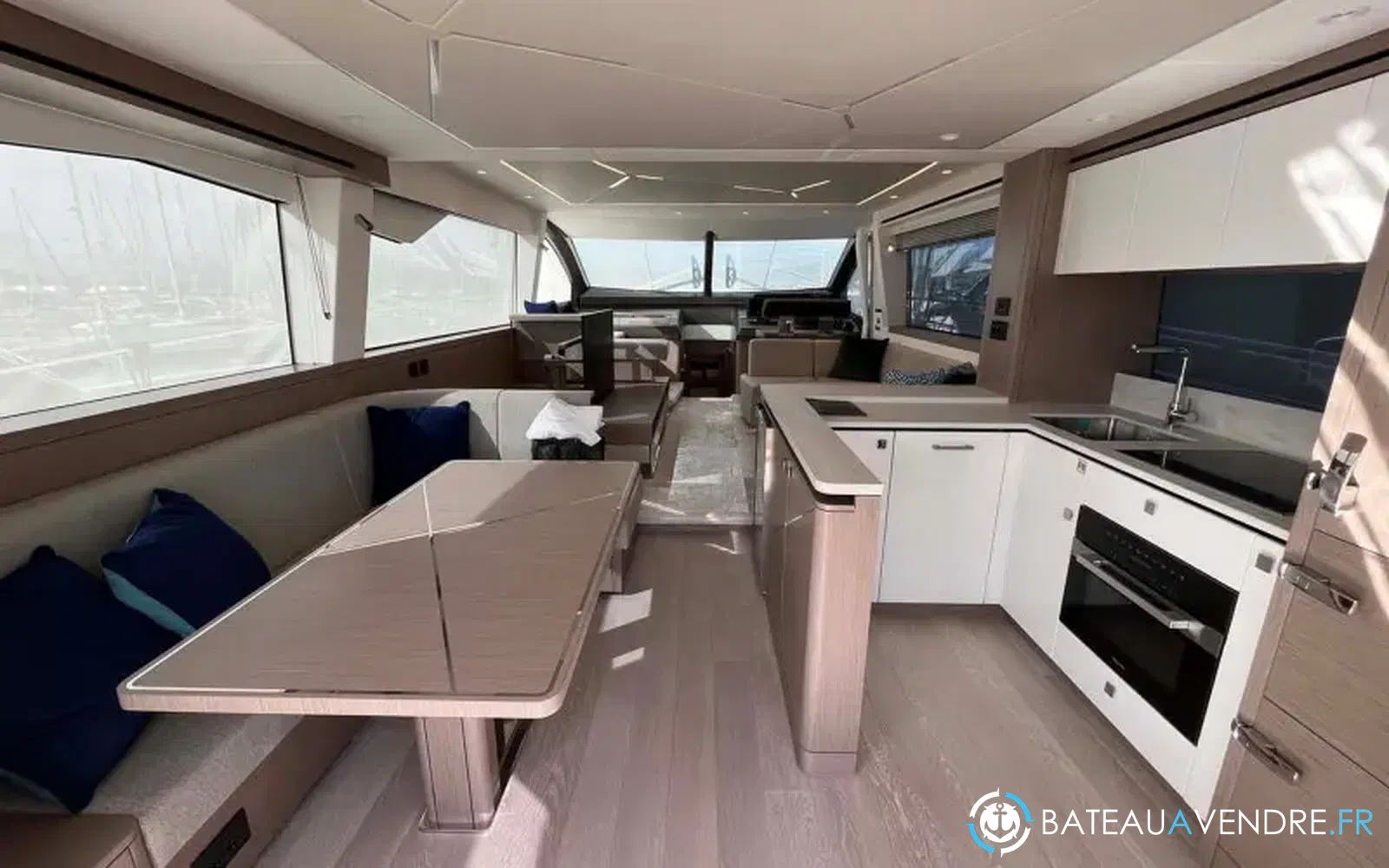 slider 7 Sunseeker Manhattan 68