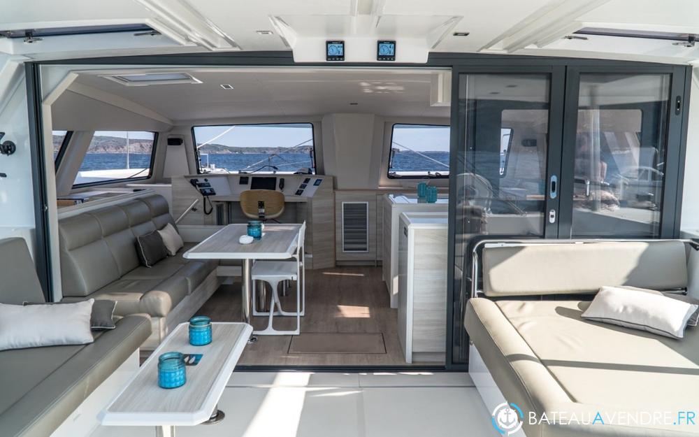 Catana  53  interieur photo 5