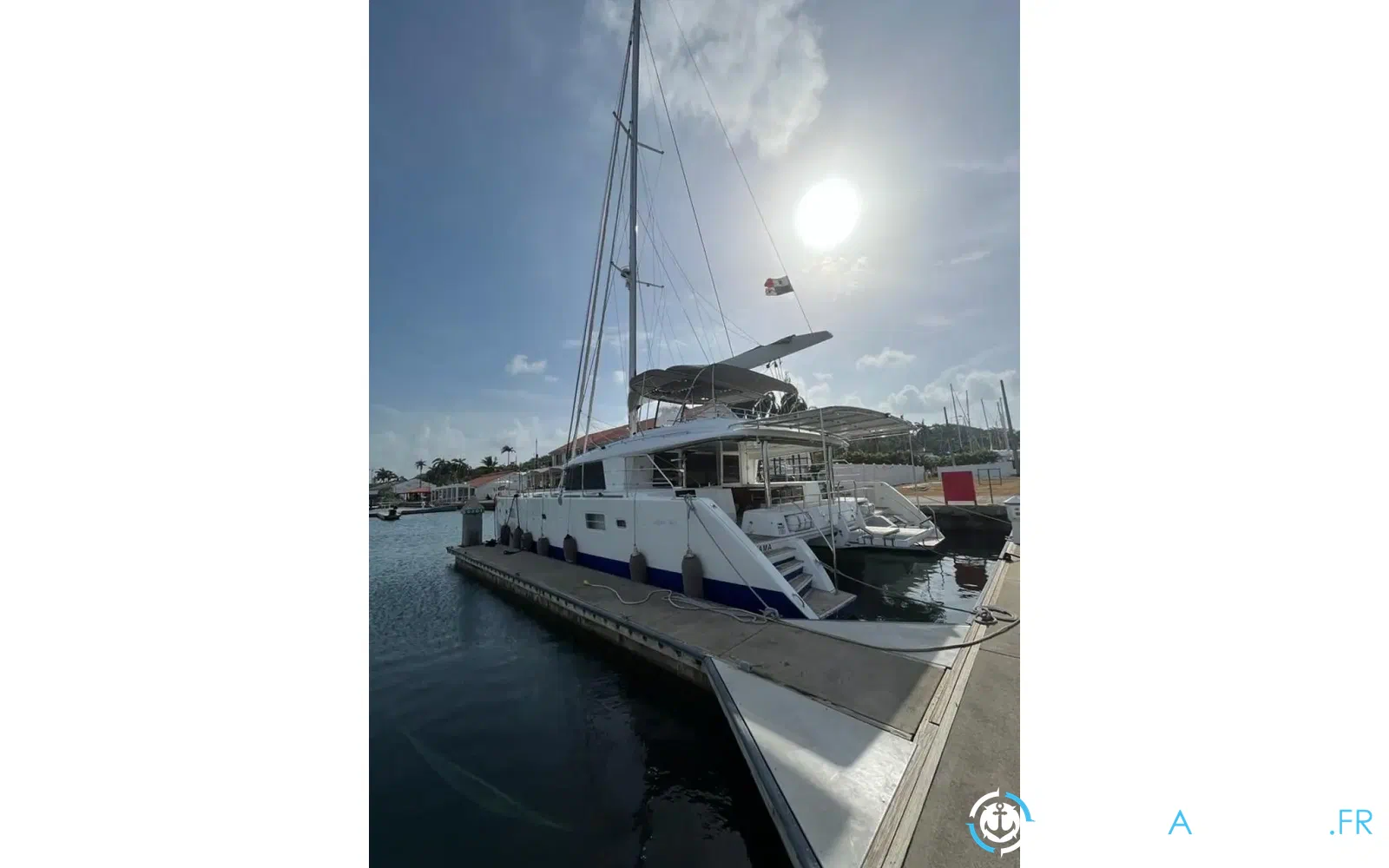 slider 1 Lagoon 560