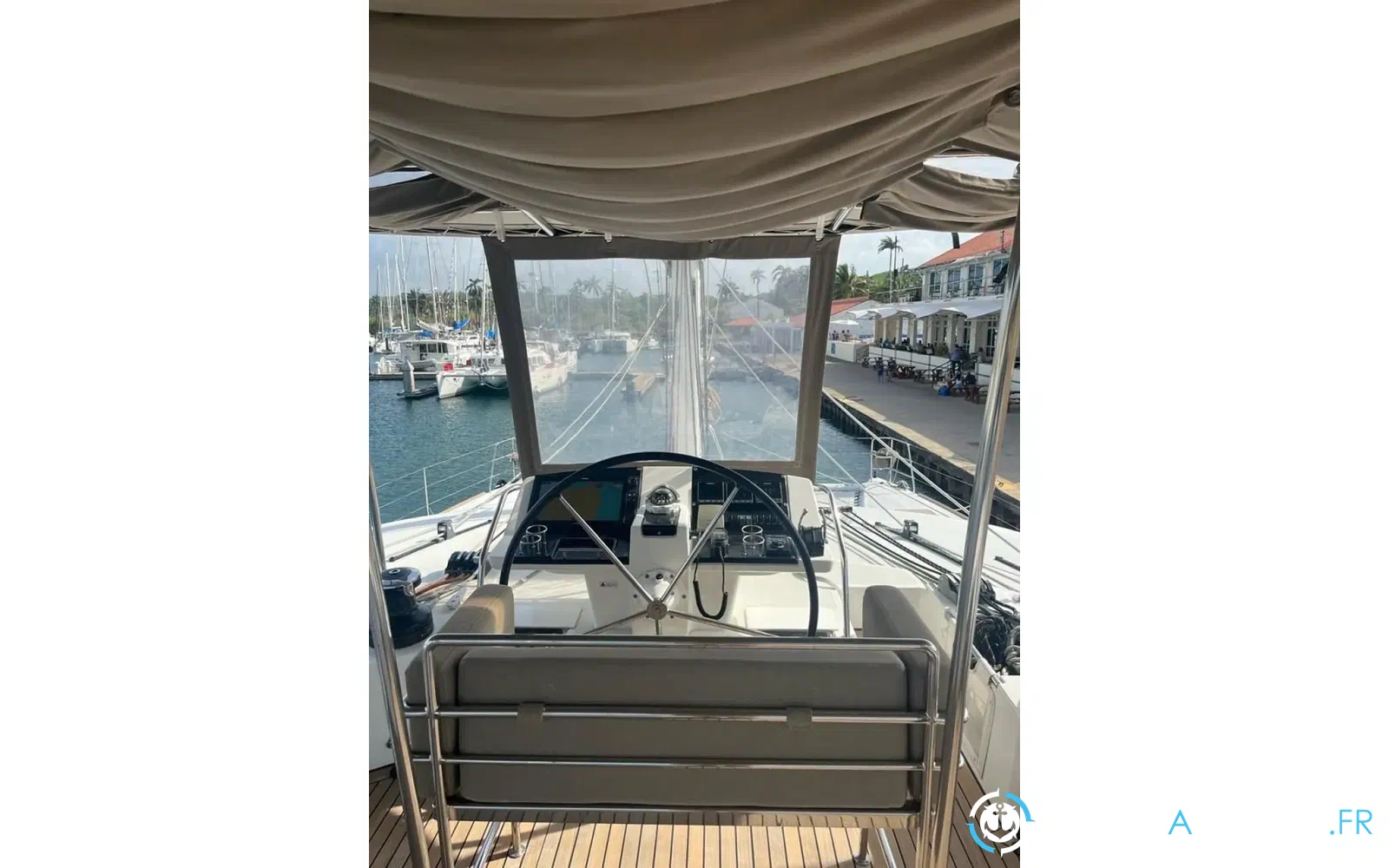 slider 2 Lagoon 560