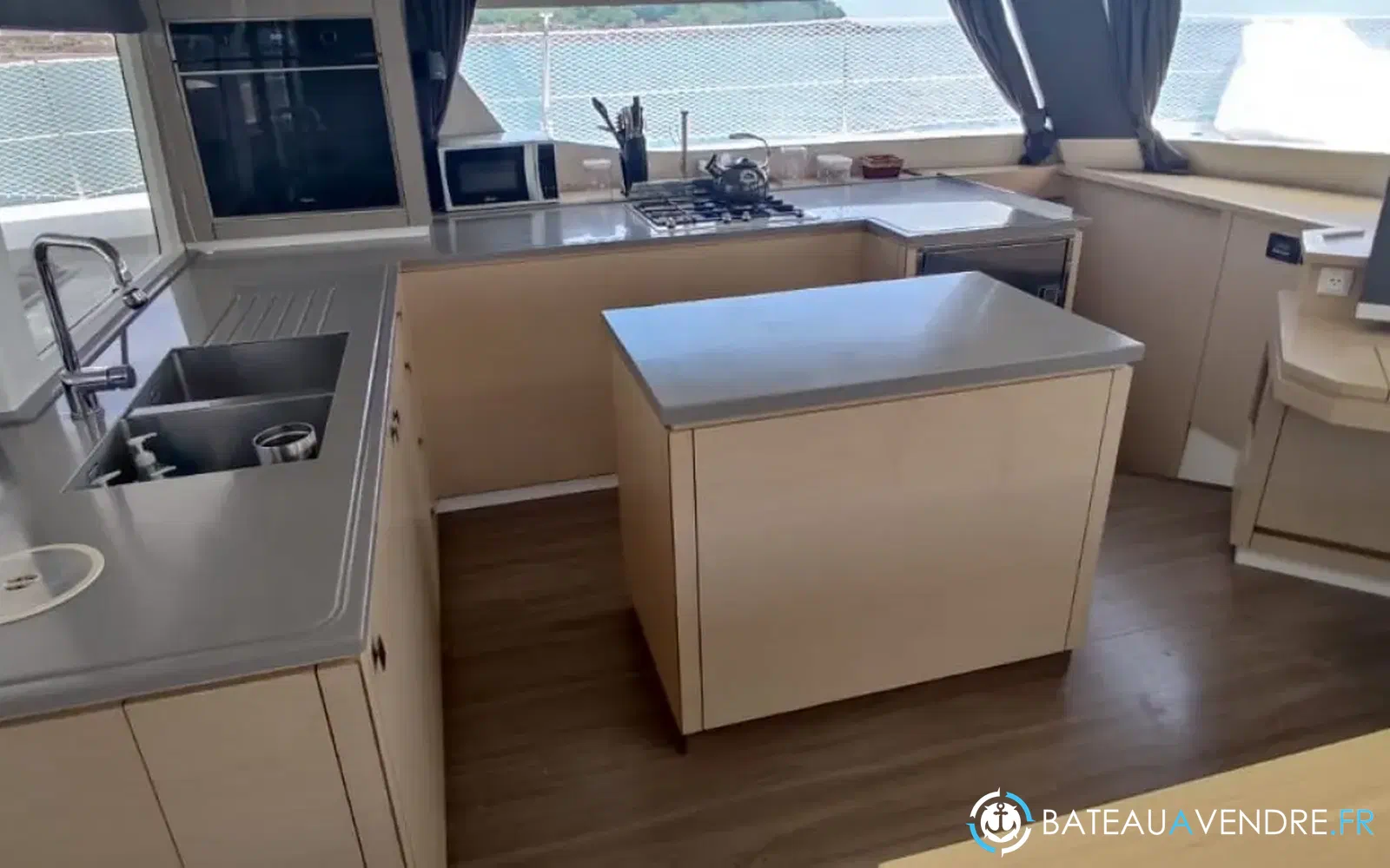 slider 9 Fountaine Pajot Saba 50