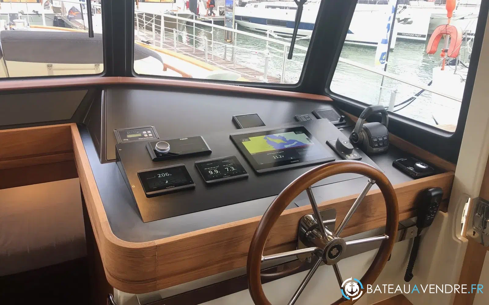 slider 4 Rhea Trawler 34