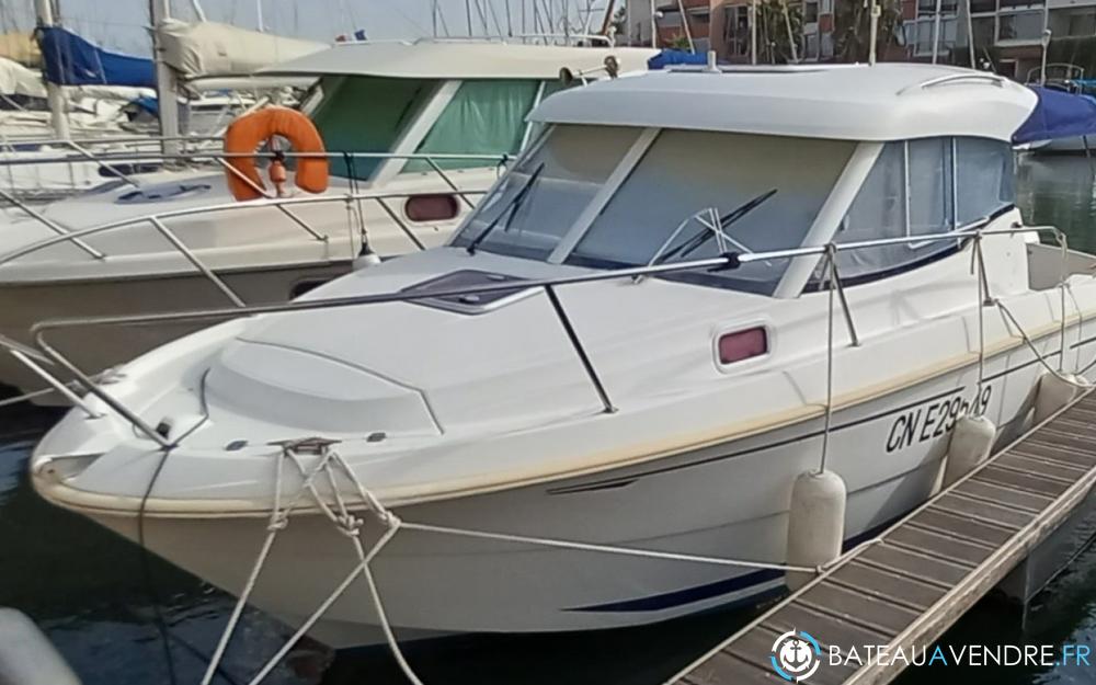 Beneteau Antares 750 HB exterieur photo 2