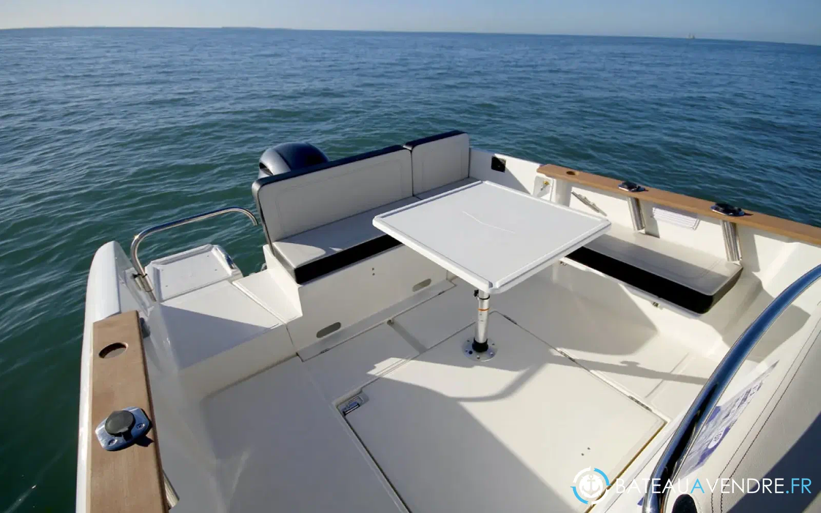 slider 5 Ocqueteau Ostrea 600 T-Top