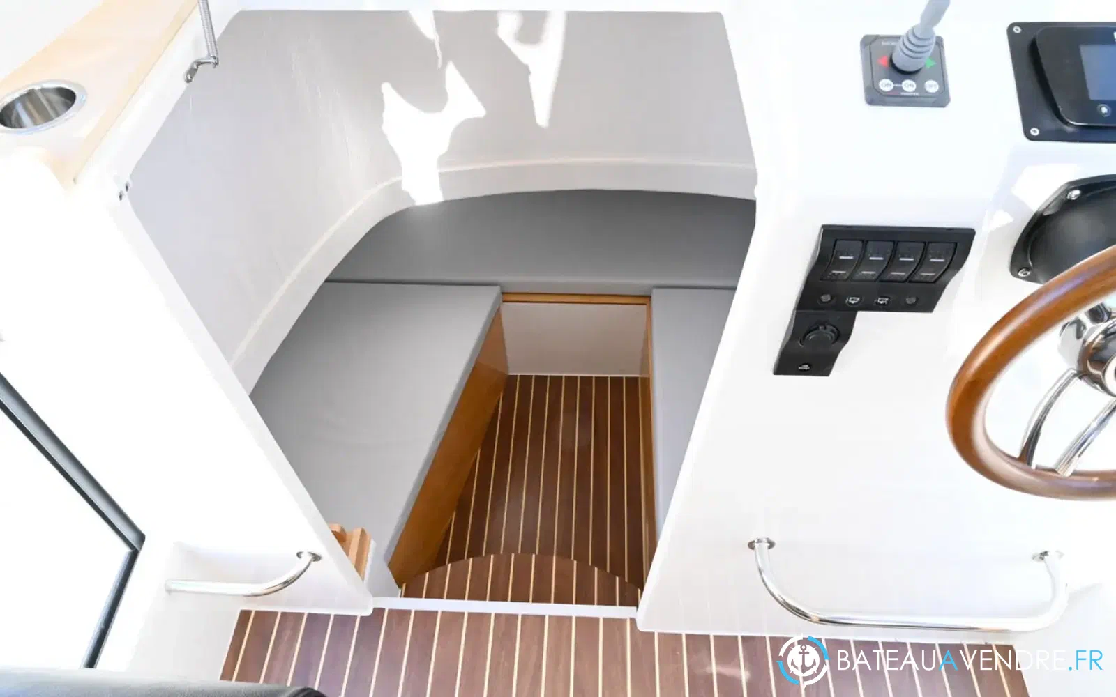 slider 9 Ocqueteau Ostrea 700