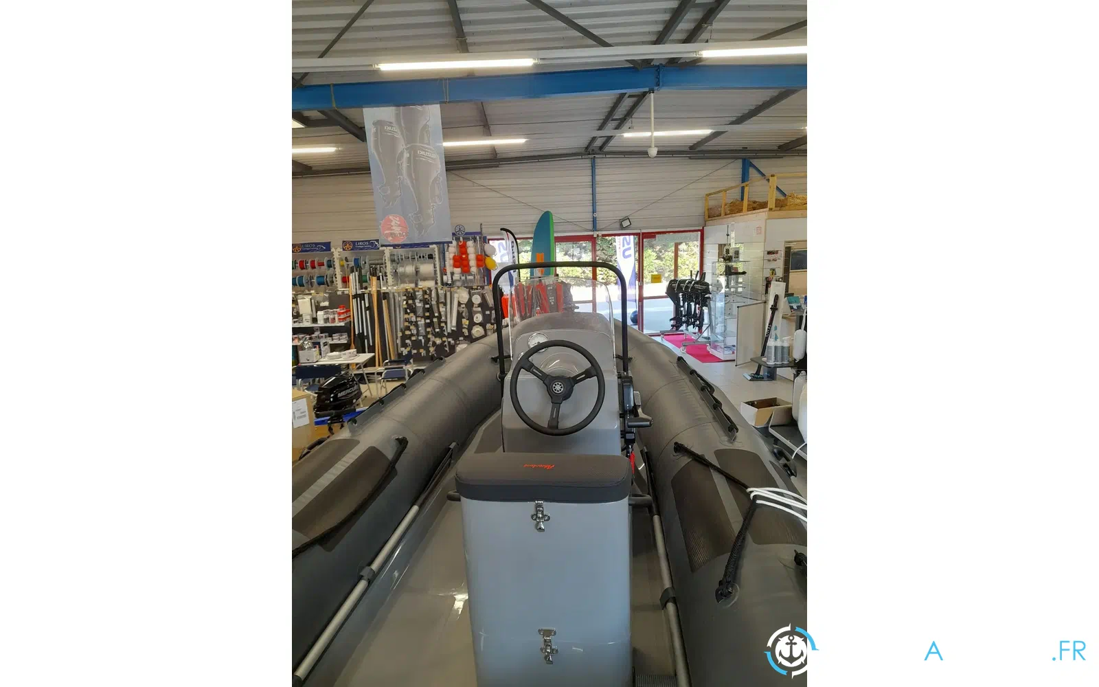slider 3 Adventure Vesta 500 Profish