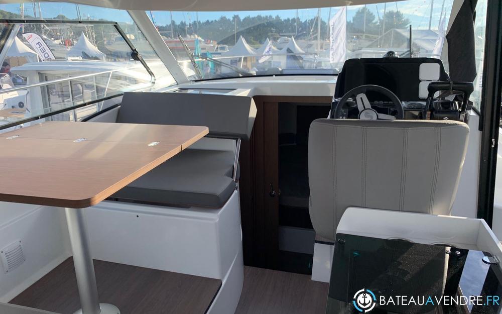 Beneteau Antares 9 OB exterieur photo 3