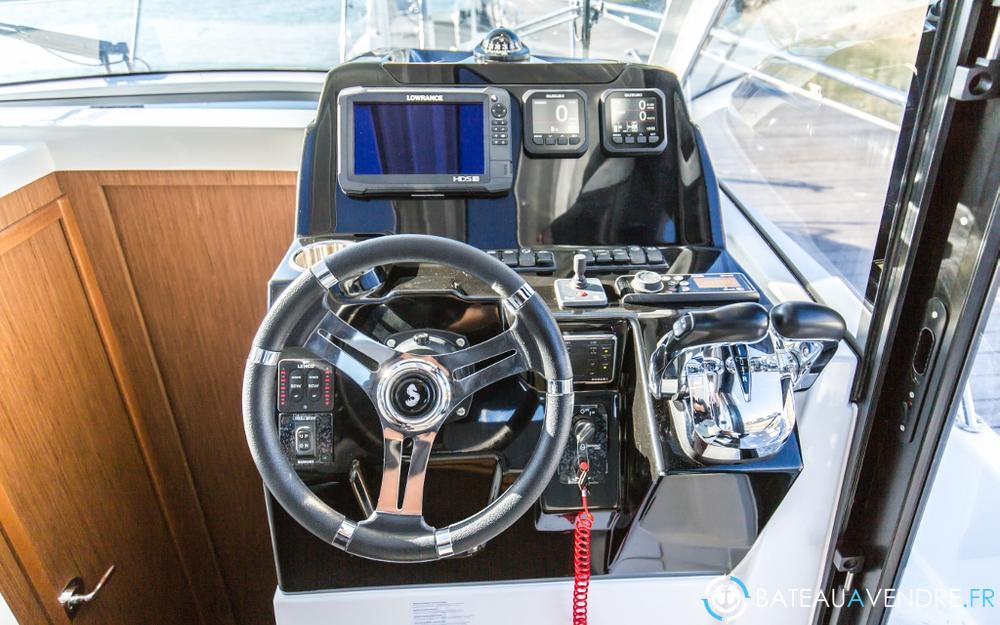 Beneteau Antares 9 OB electronique / cockpit photo 4