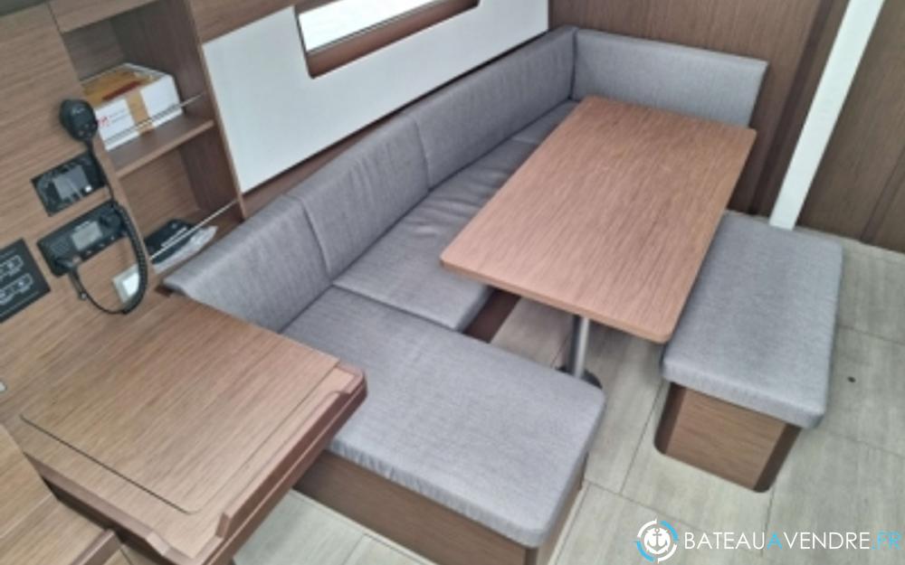 Beneteau Oceanis 37.1 interieur photo 5