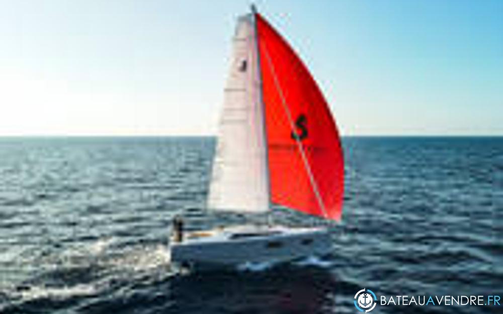 Beneteau Oceanis 34.1 exterieur photo 3