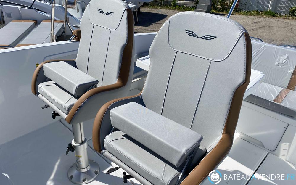 Beneteau Flyer 8 SPACEdeck V2 interieur photo 4