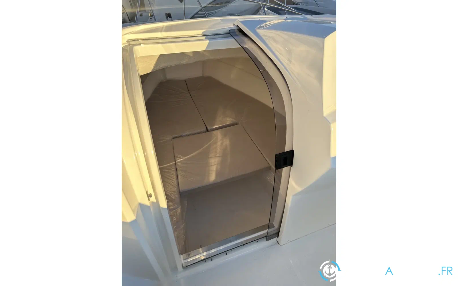 slider 1 Marine Time QX 565