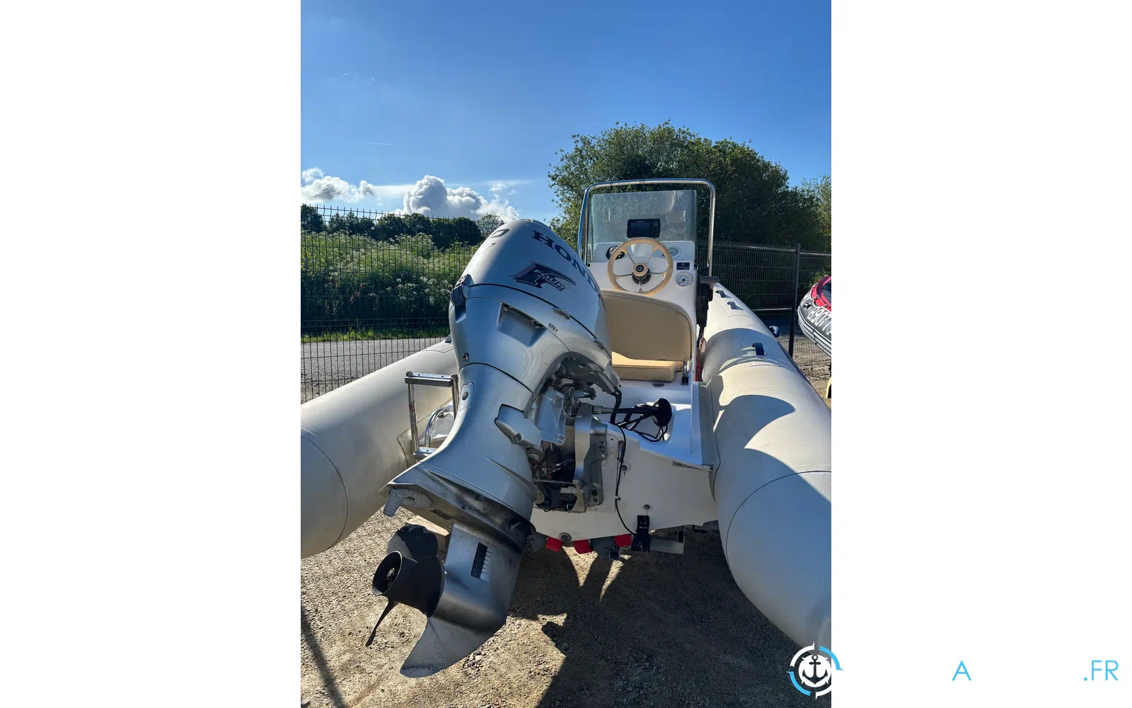 slider 1 Capelli Tempest 430