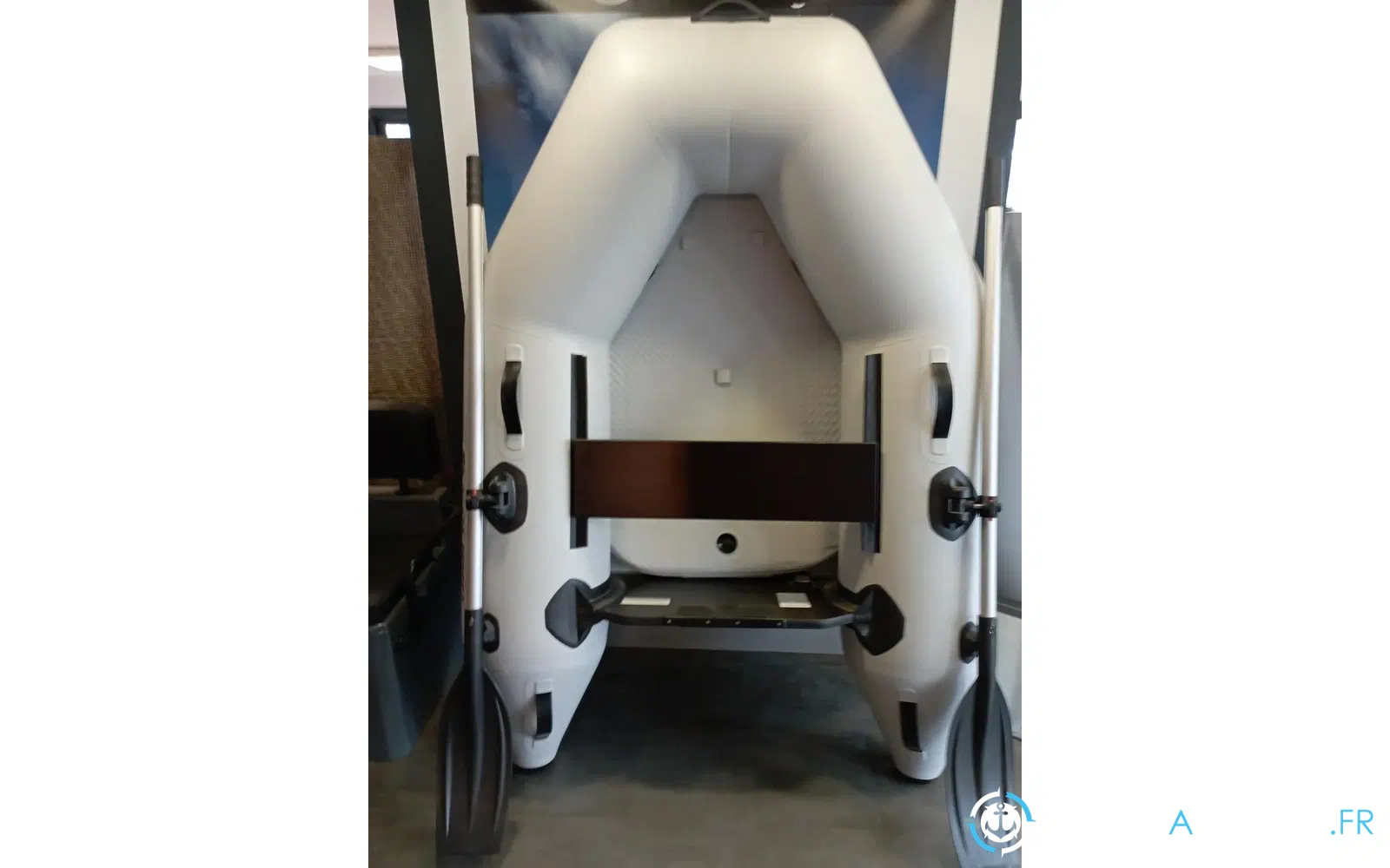 slider 2 Kolibri Km 200