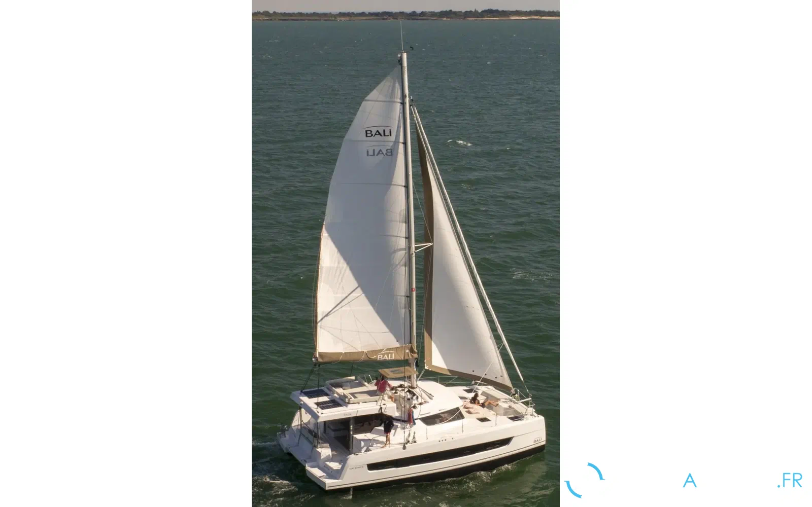 slider 1 Bali Catamarans Catspace